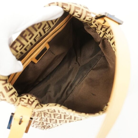 Authentic FENDI Mamma Zucca Bucket Baguette Tan Beige Flap Bag Purse Shoulder - Picture 5 of 7